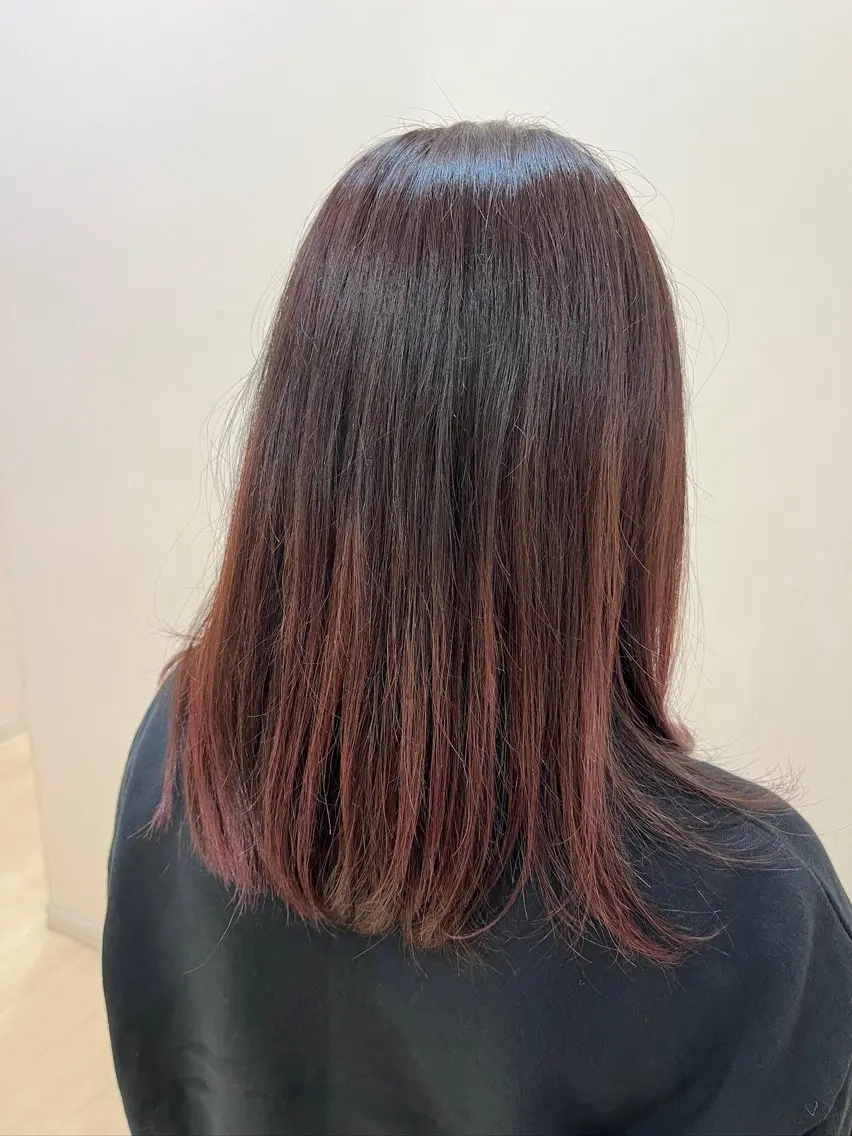 カラー ブリーチ ダブルカラー グラデーションカラー ヘアカラー イリサワ レンタのヘアスタイル