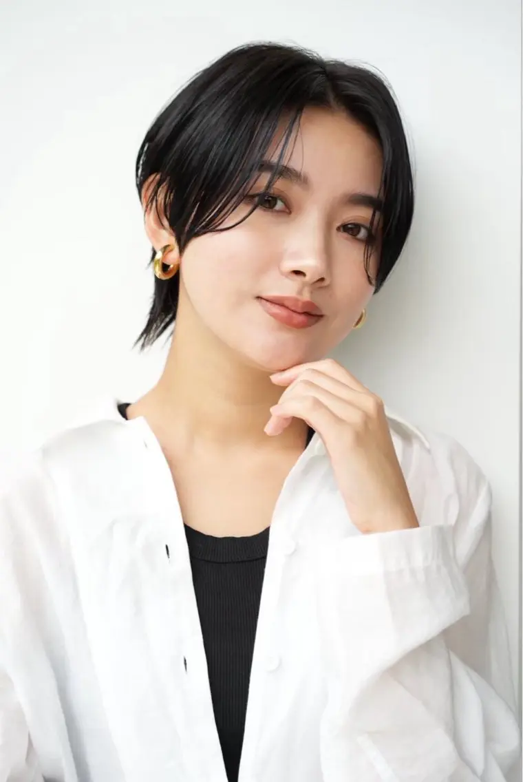 ショート カラー 加賀 千聖 /soigneのヘアスタイル