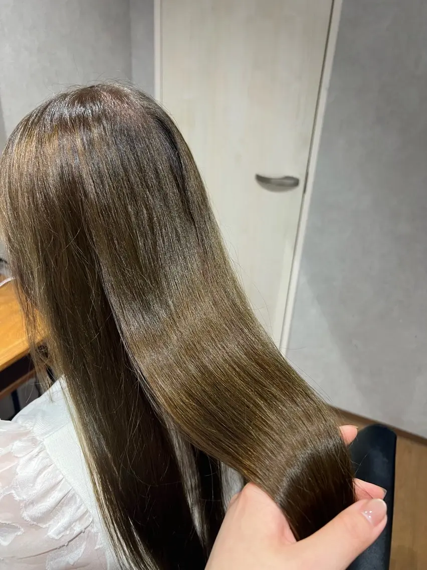 ロング カラー ブラウンカラー カット ヘアカラー レ ナのヘアスタイル