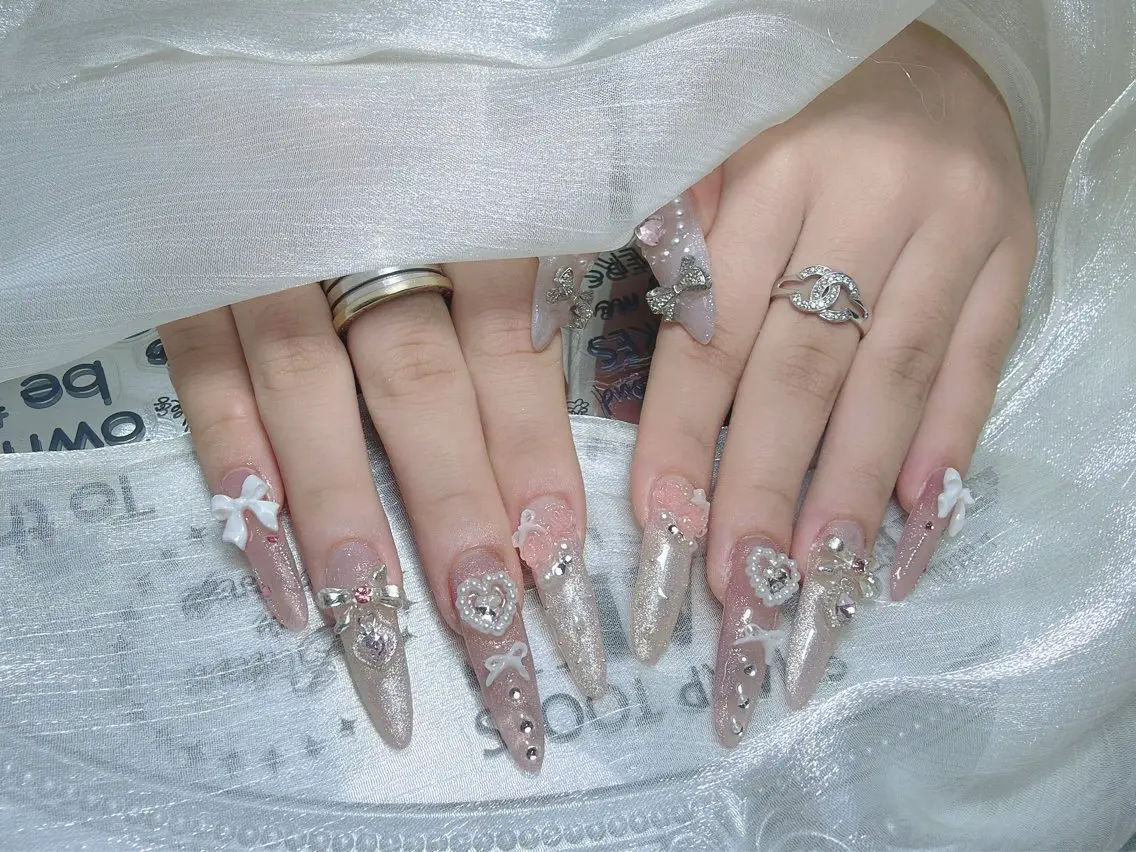 ネイル CHERIRNAIL アンナのネイルデザイン