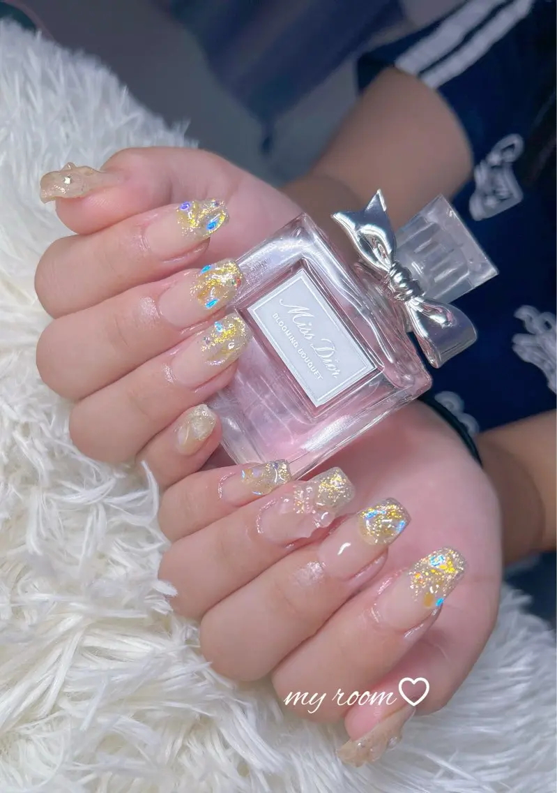 ネイル ハンドネイル うるま市サロン Yuko Izawaのネイルデザイン