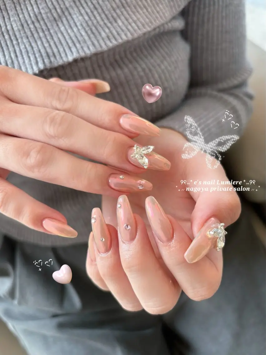 ネイル ハンドネイル ハンドケア e’s nail Lumièreのネイルデザイン