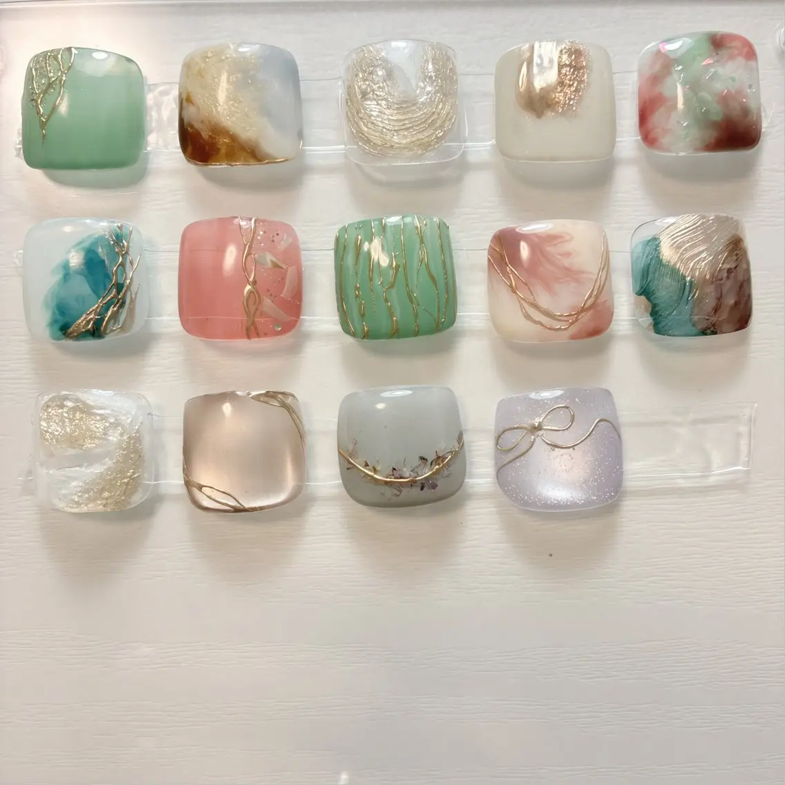 ネイル フットネイル 氷ネイル・うるうるネイル マグネットネイル メンズネイル ニュアンスネイル フットネイル nail salon anoneのネイルデザイン