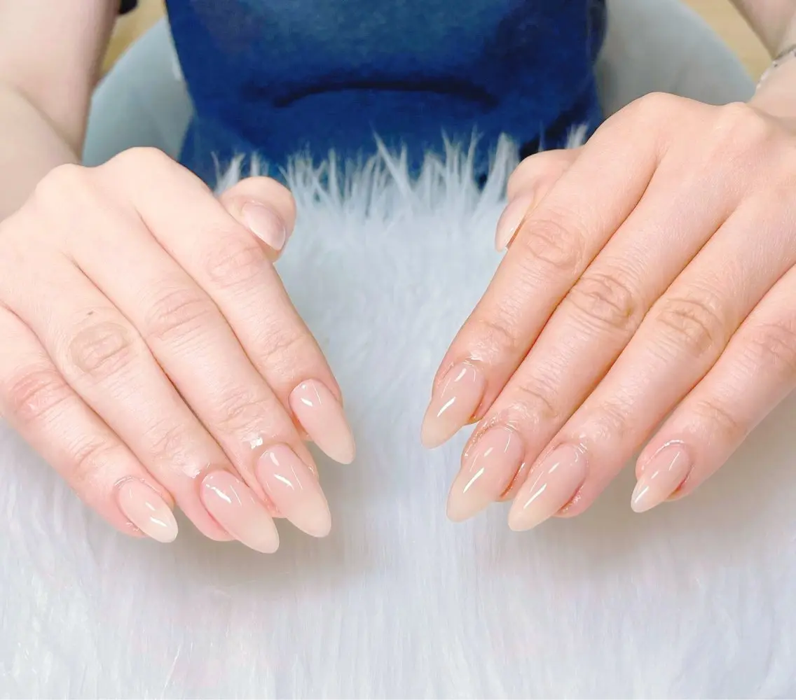 ネイル ジェルネイル オフィスネイル ワンカラーネイル パラジェル シンプルネイル ハンドネイル GOHOUBI Nail 心斎橋店のネイルデザイン