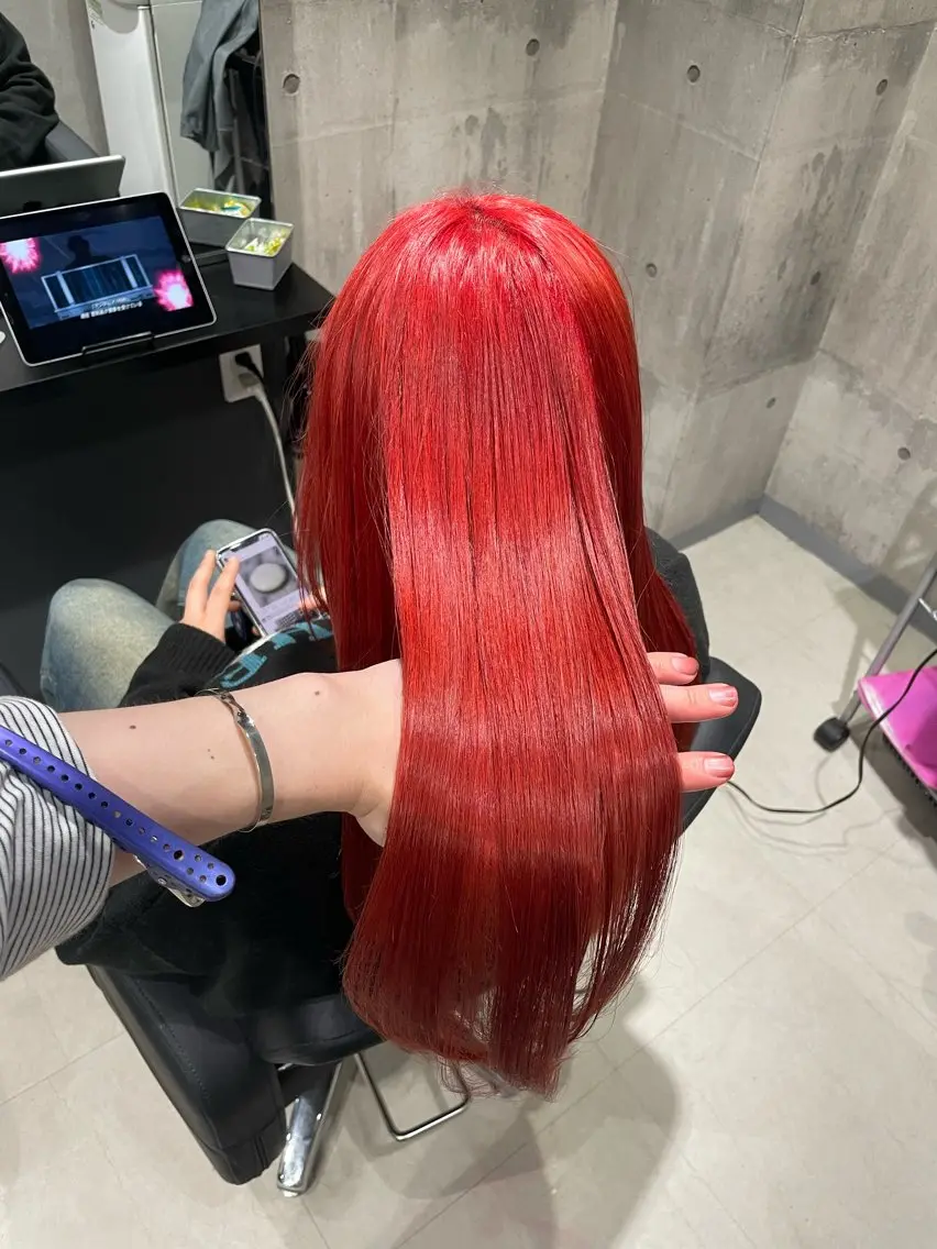 ロング カラー レッドカラー ローズカラー カット ヘアカラー トリートメント 🫧透明感/美髪🫧 Hiroakiのヘアスタイル