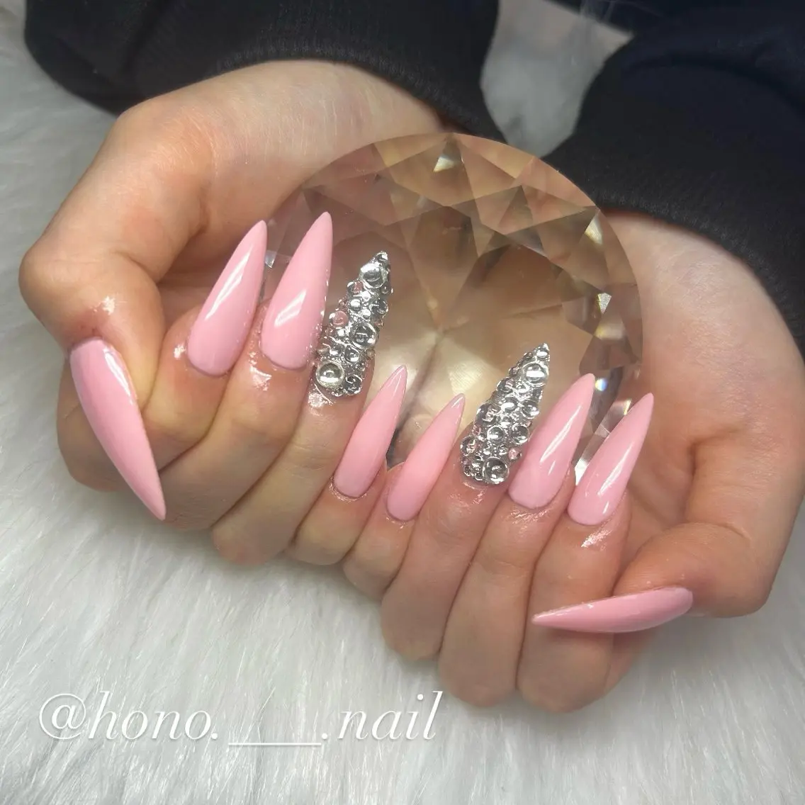 ネイル ハンドネイル NailSalo AriuMのネイルデザイン
