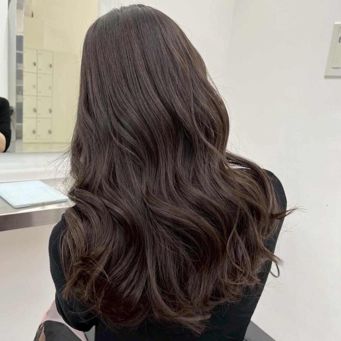 カラー カット ヘアカラー ヘッドスパ ヘアセット 結んでも可愛い🕯️ 透明感カラー/池袋のヘアスタイル