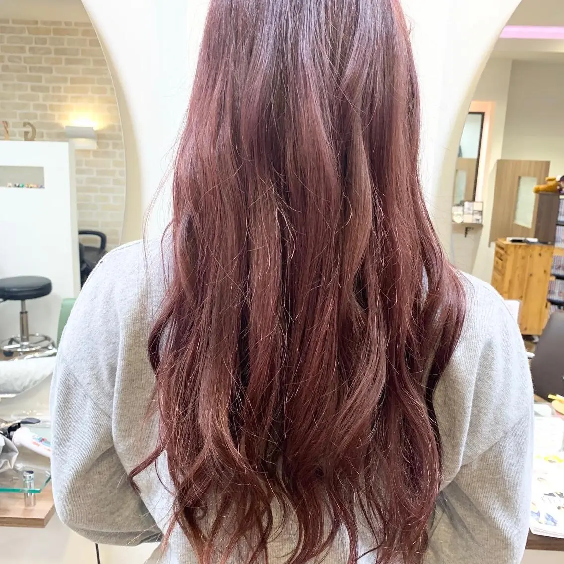 ロング yoshimi .のヘアスタイル
