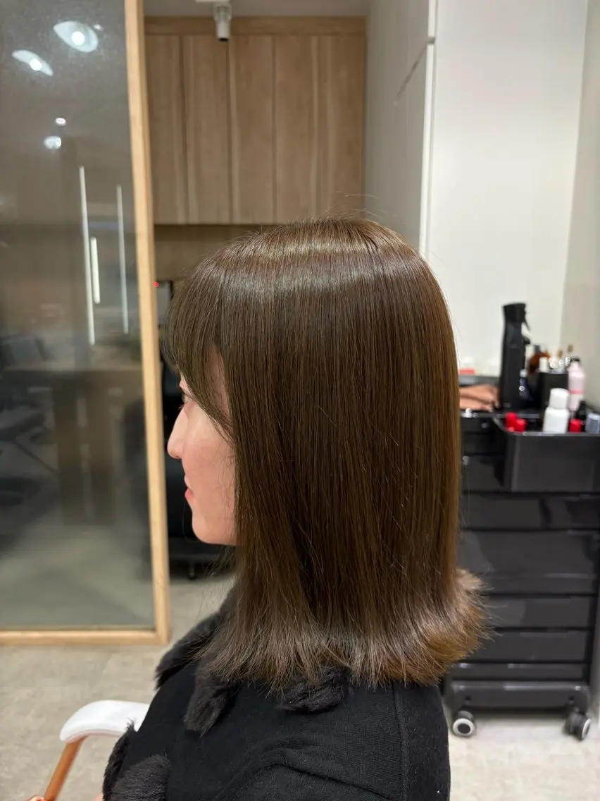 カラー カット ヘアカラー トリートメント 縮毛矯正& 透明感カラー✨レオのヘアスタイル