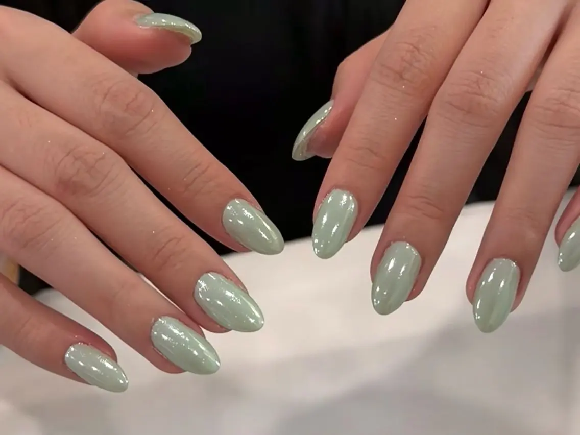 ミディアム ハンドネイル Atelier nail salonのネイルデザイン