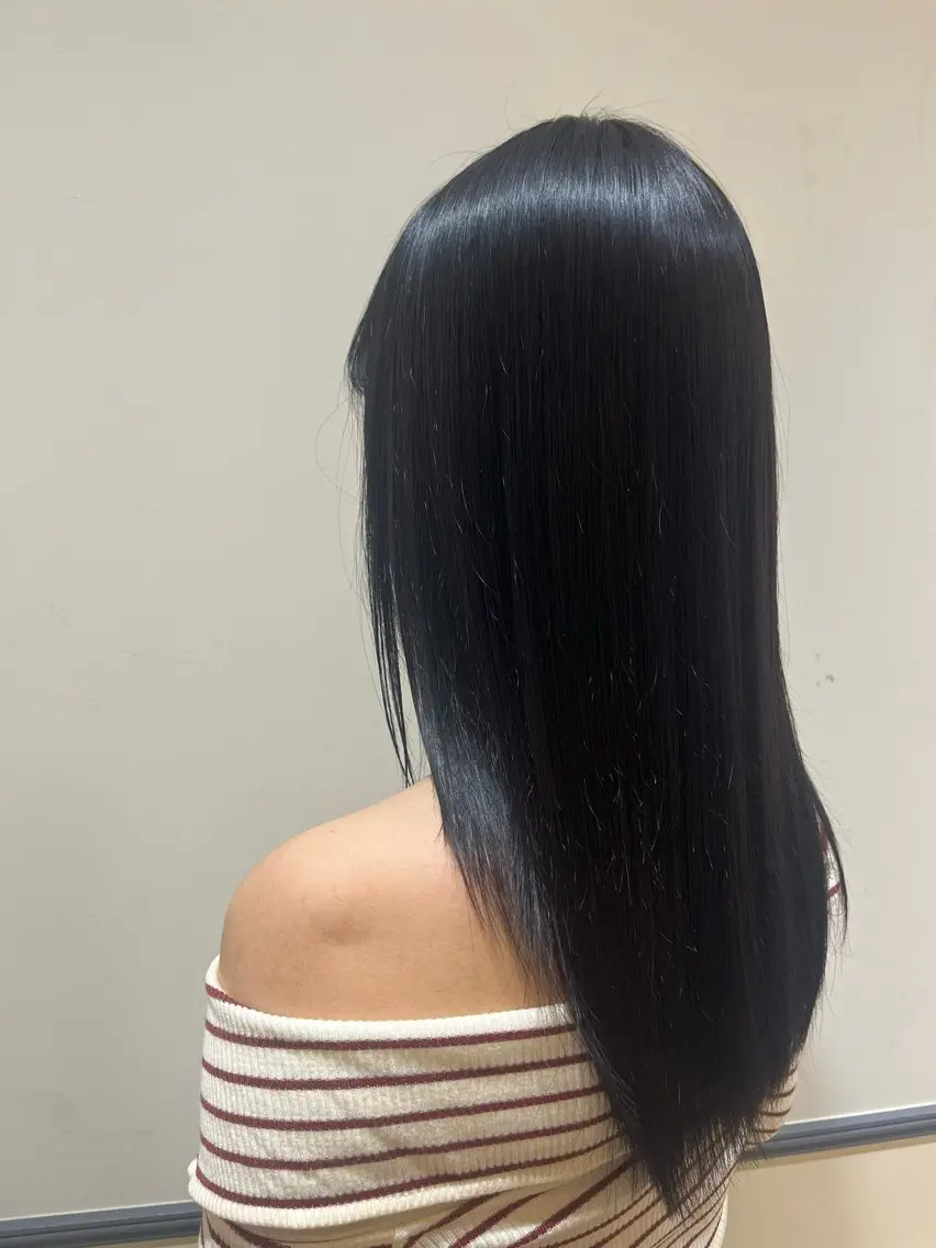 セミロング 菊池 純香のヘアスタイル