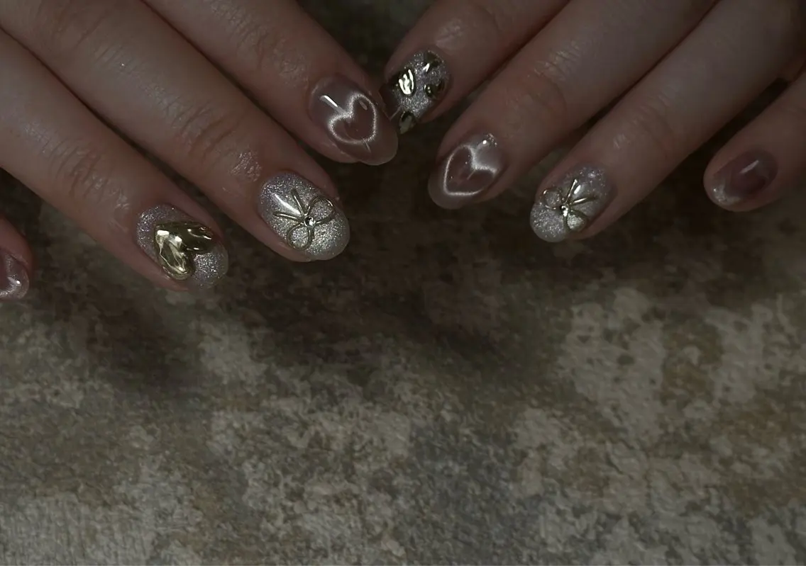 ネイル ハート マグネットネイル ハンドネイル three 0 nail spaceのネイルデザイン