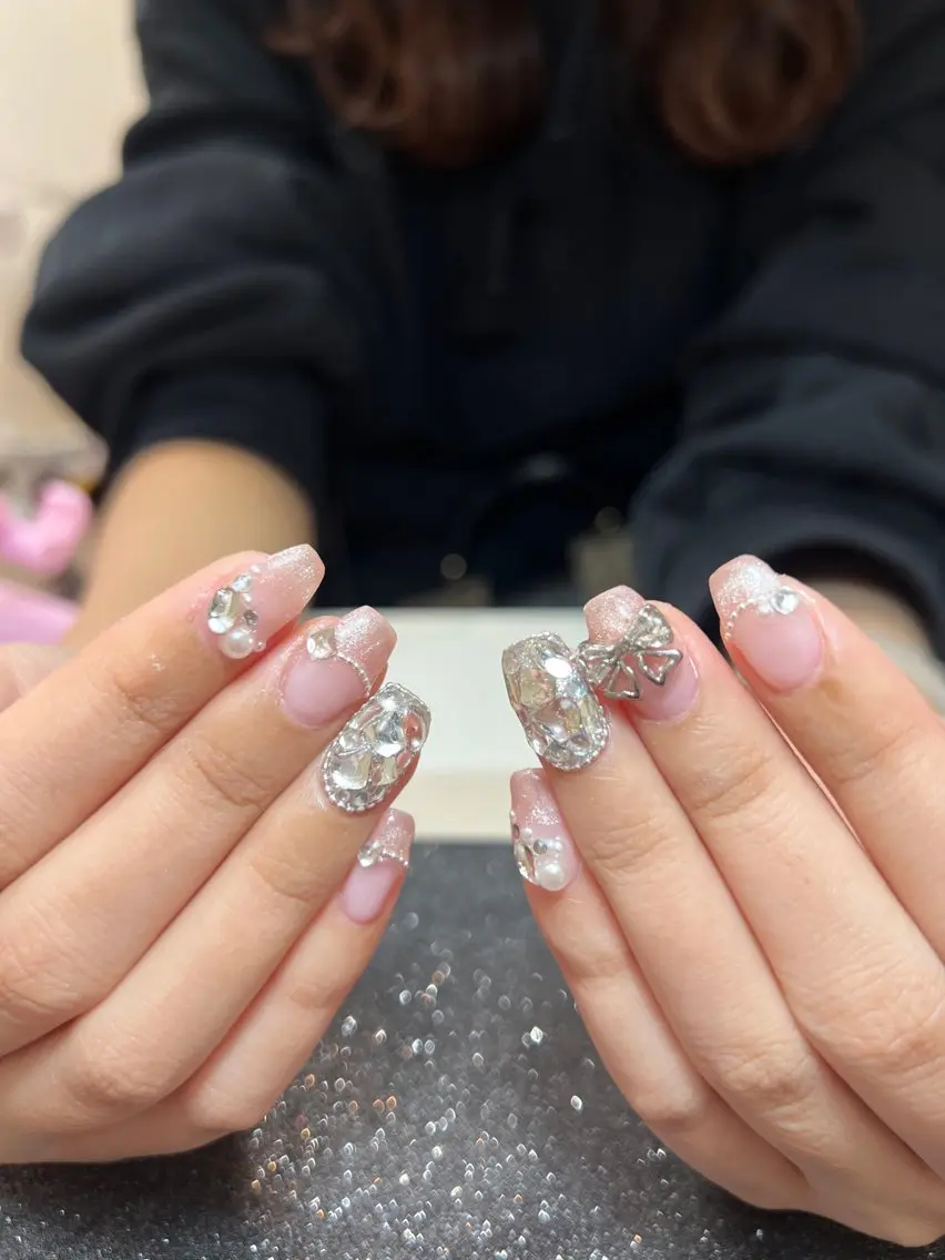 ネイル アートネイル Rin Nails Osakaのネイルデザイン