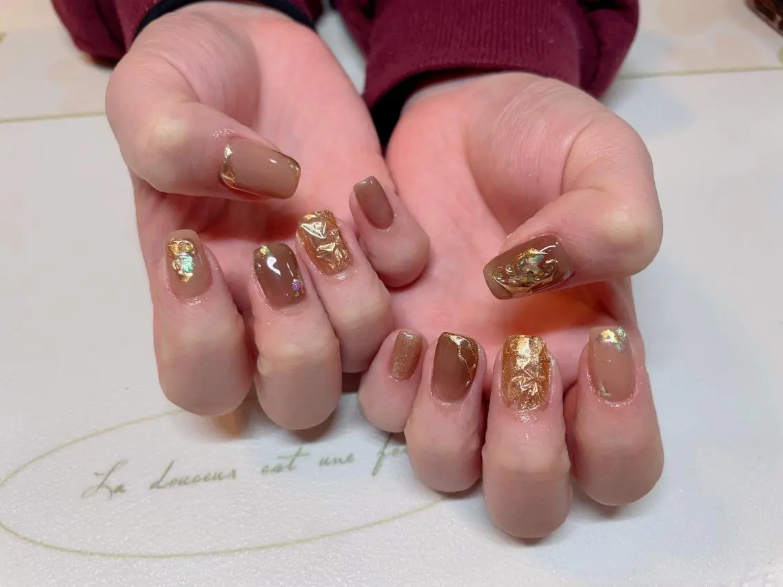 ネイル ミラーネイル エン Nail salonのネイルデザイン