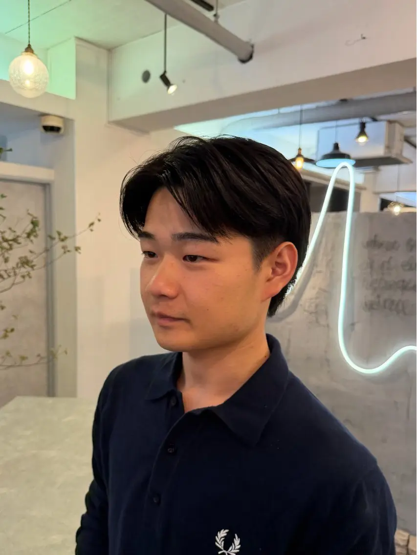 メンズ センターパート マッシュ 刈り上げ カット ヘッドスパ いぐちしょうた🫧 VISAGEbaskのヘアスタイル