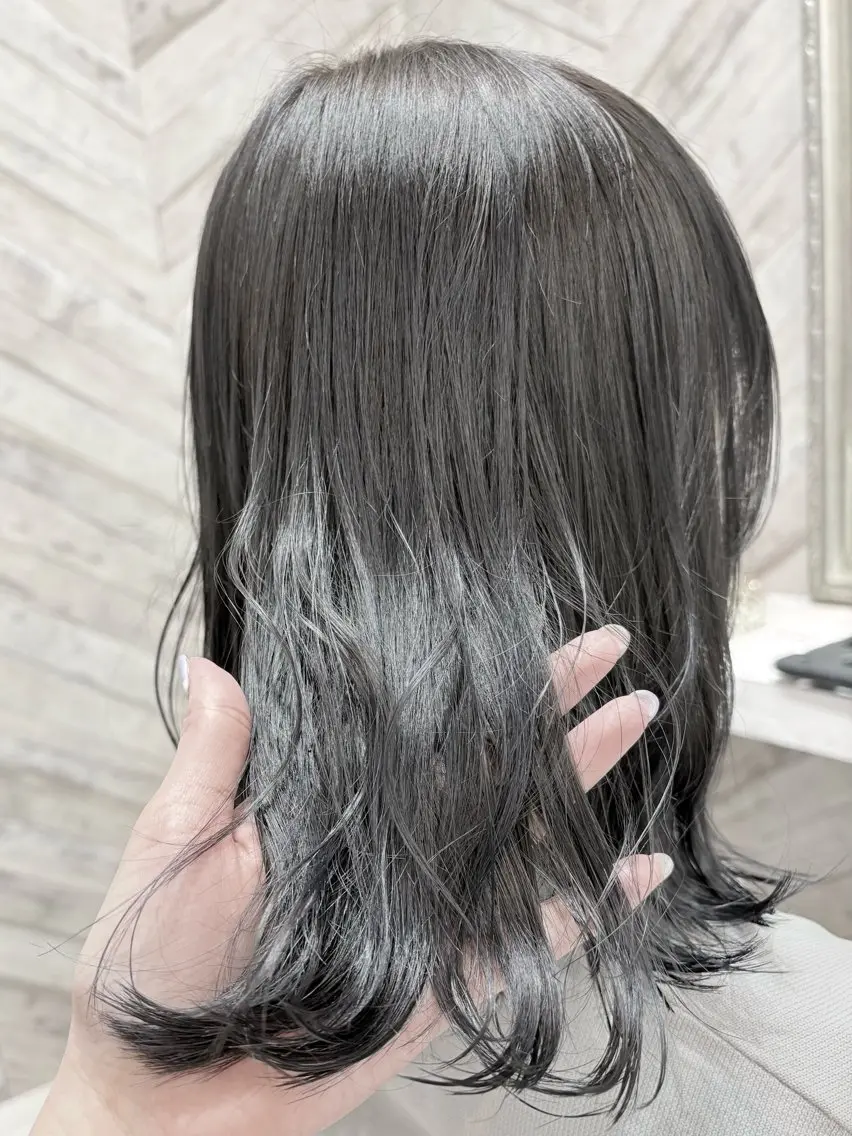 ミディアム カラー ヘアアレンジ 🎠安藤 彩蘭🍬のヘアスタイル