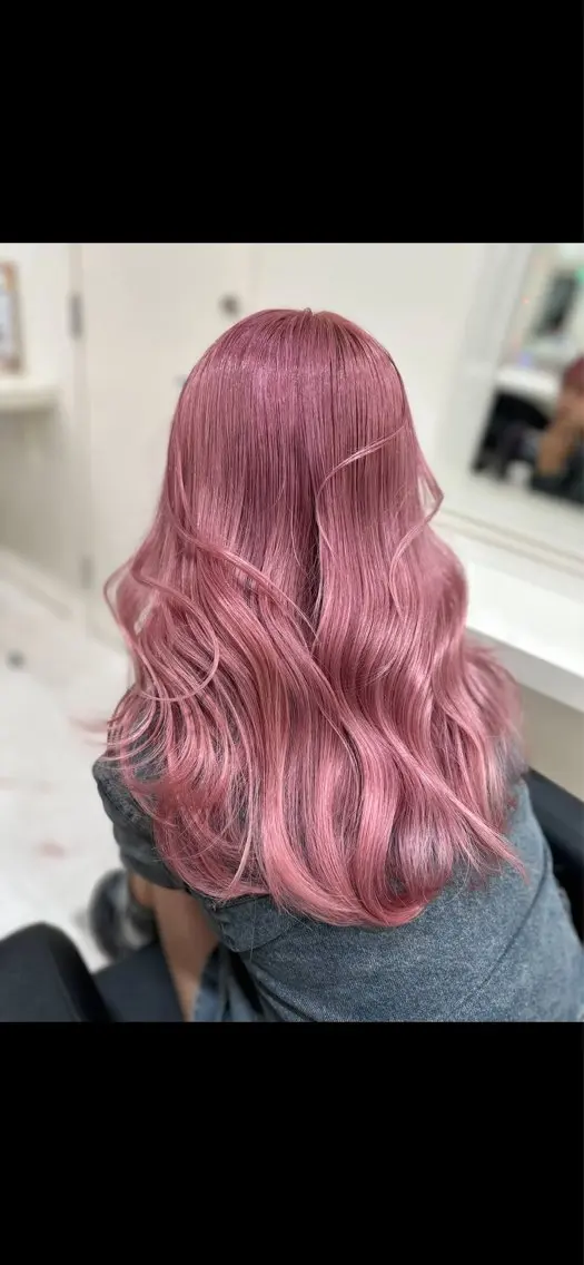 セミロング カラー ヘアアレンジ 韓国レイヤー＆ピンク 艶髪🩶maikoのヘアスタイル