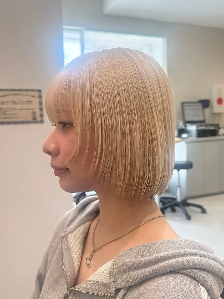 ショート ボブレイヤー ボブ レイヤーカット カット トリートメント 𝘀𝗮𝗲 ⑅*/ 艶髪/ショートボブのヘアスタイル