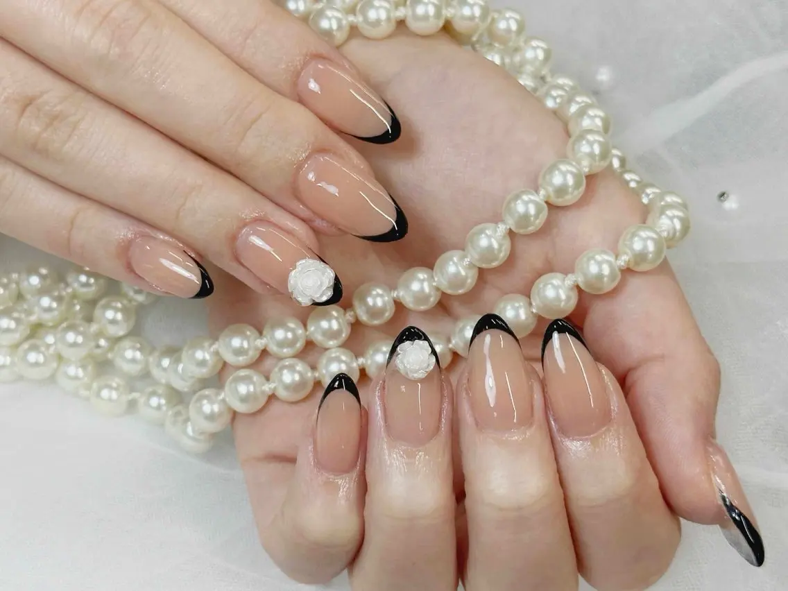 ネイル Iconic Nailのネイルデザイン