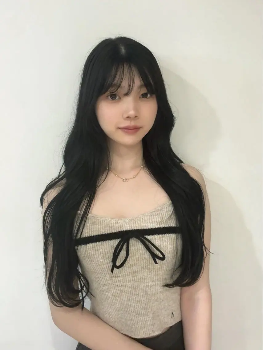 ロング カラー 黒髪 ブルーカラー ブルーブラック mizunaga chihiroのヘアスタイル