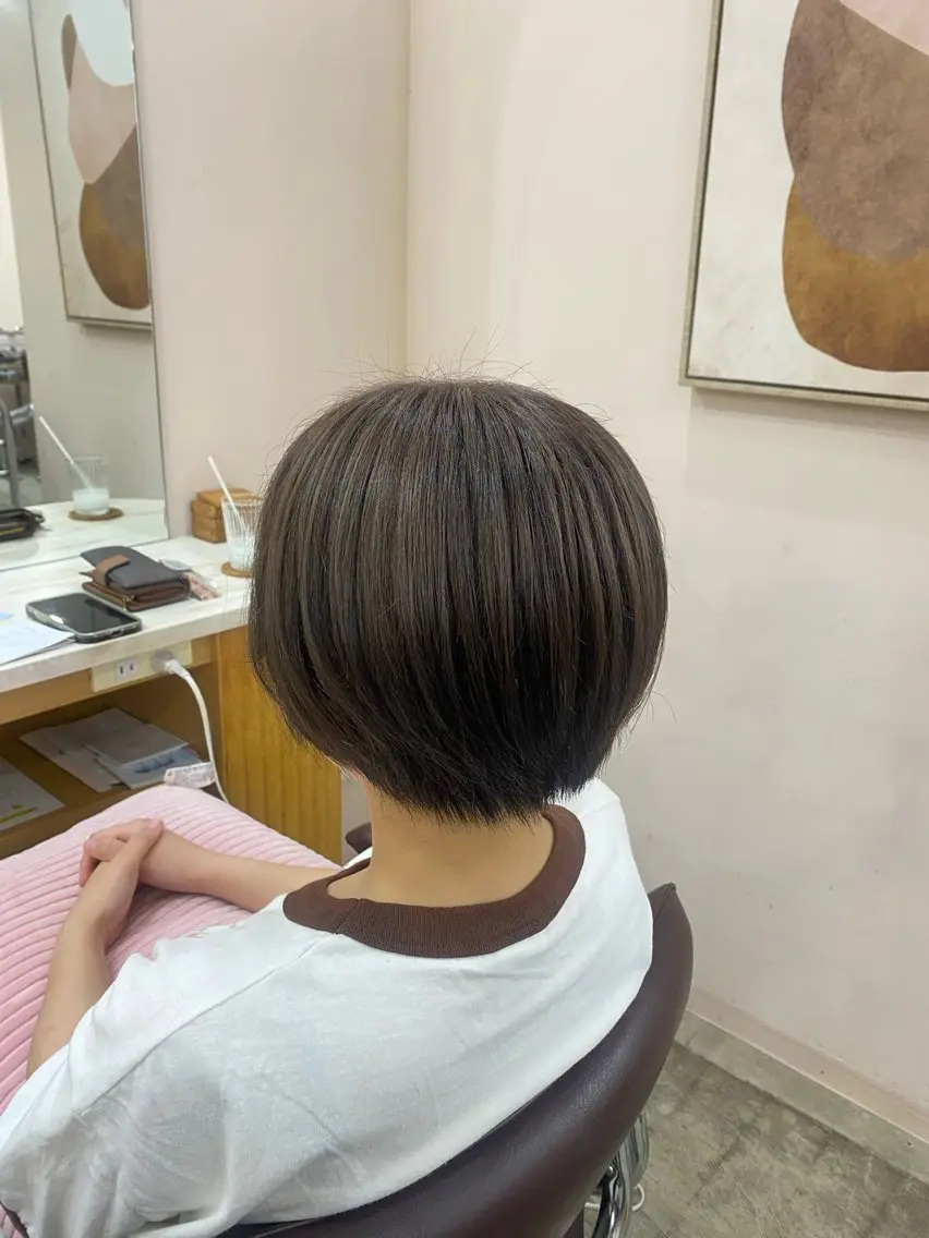 カラー 君島 花楓のヘアスタイル