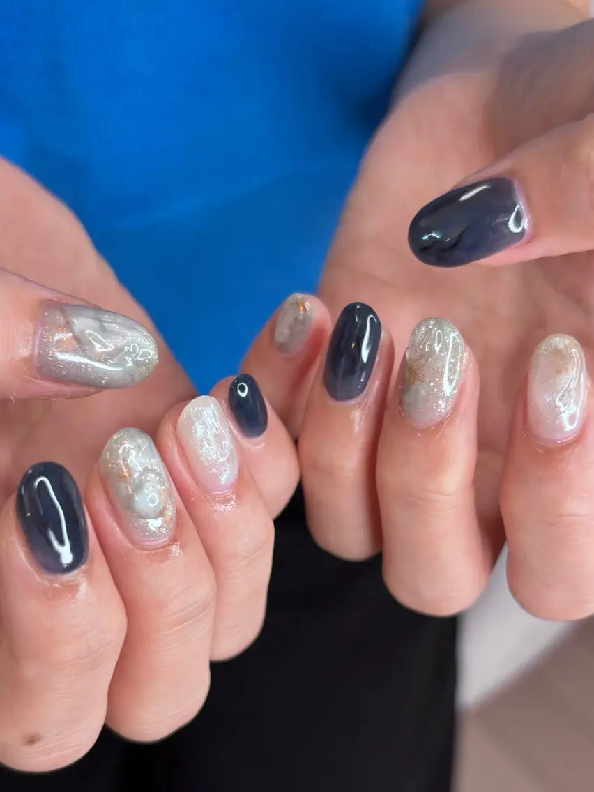 ネイル moi nail ˙⋆.˚のネイルデザイン