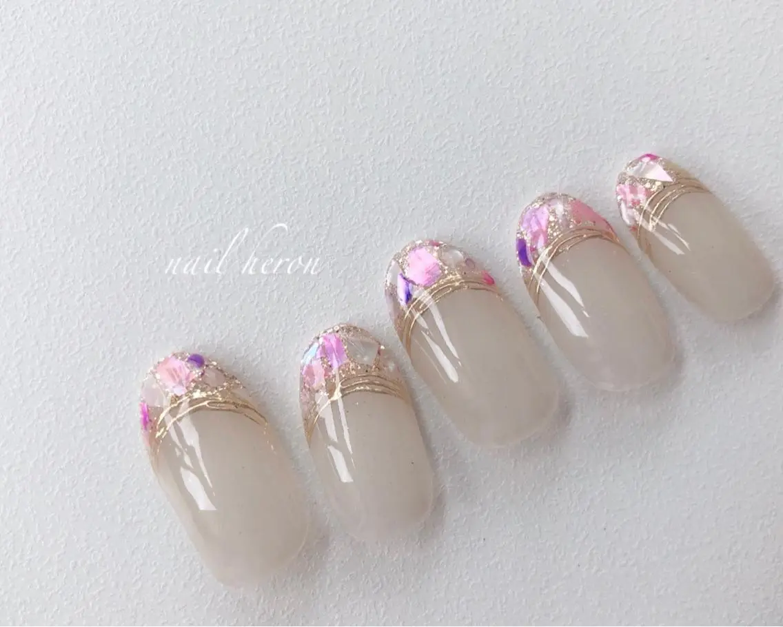 ネイル フレンチネイル ハンドネイル saki_ nail heronのネイルデザイン