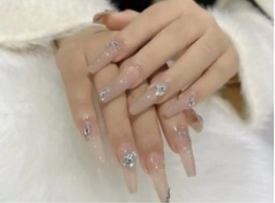 ロング ハンドネイル M+Nail 新宿のネイルデザイン