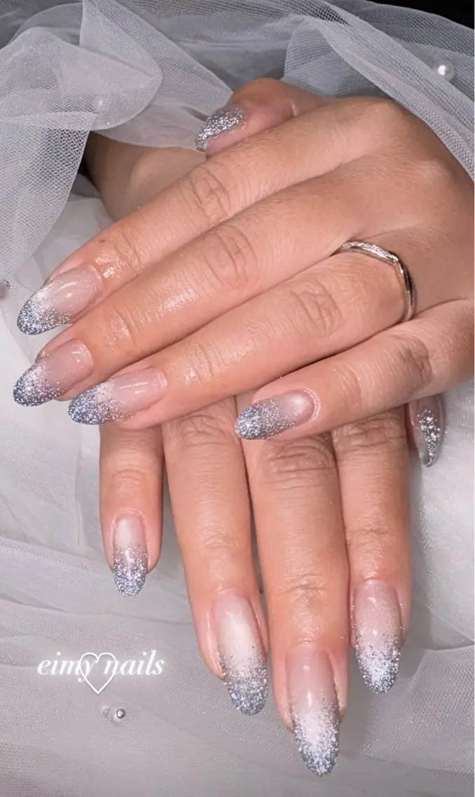 ネイル ブルー フラッシュネイル グラデーション ラメ(グリッター) ラメグラデーション ハンドネイル eimy nails♡のネイルデザイン