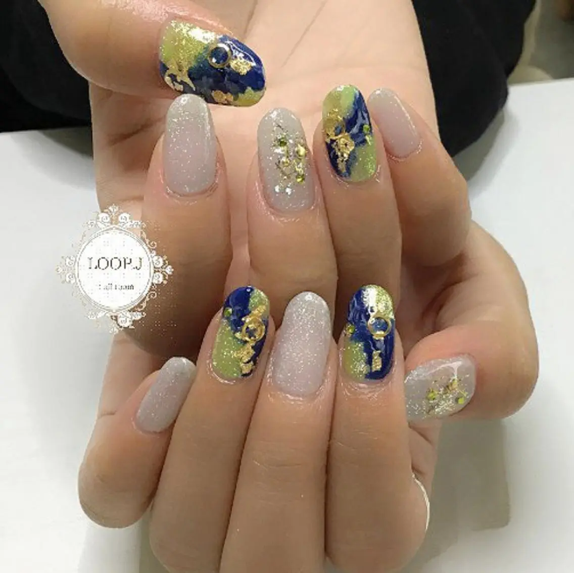ネイル おおくぼ めぐみのネイルデザイン