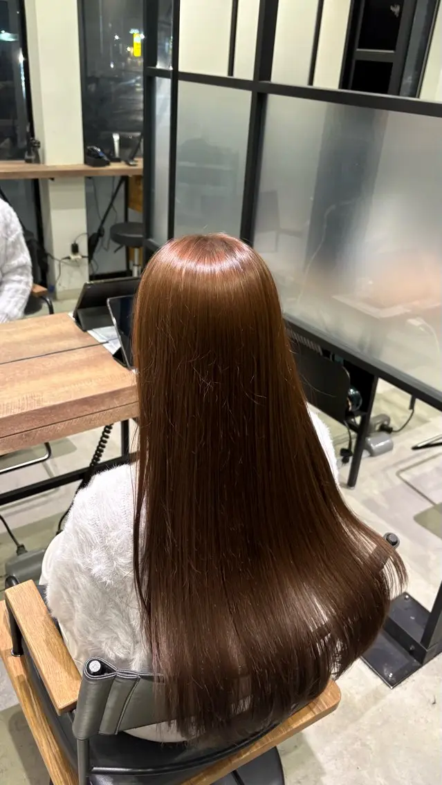 ロング カラー ブラウンカラー キャラメルブラウン トリートメント ヘアカラー 大浦 姫奈のヘアスタイル