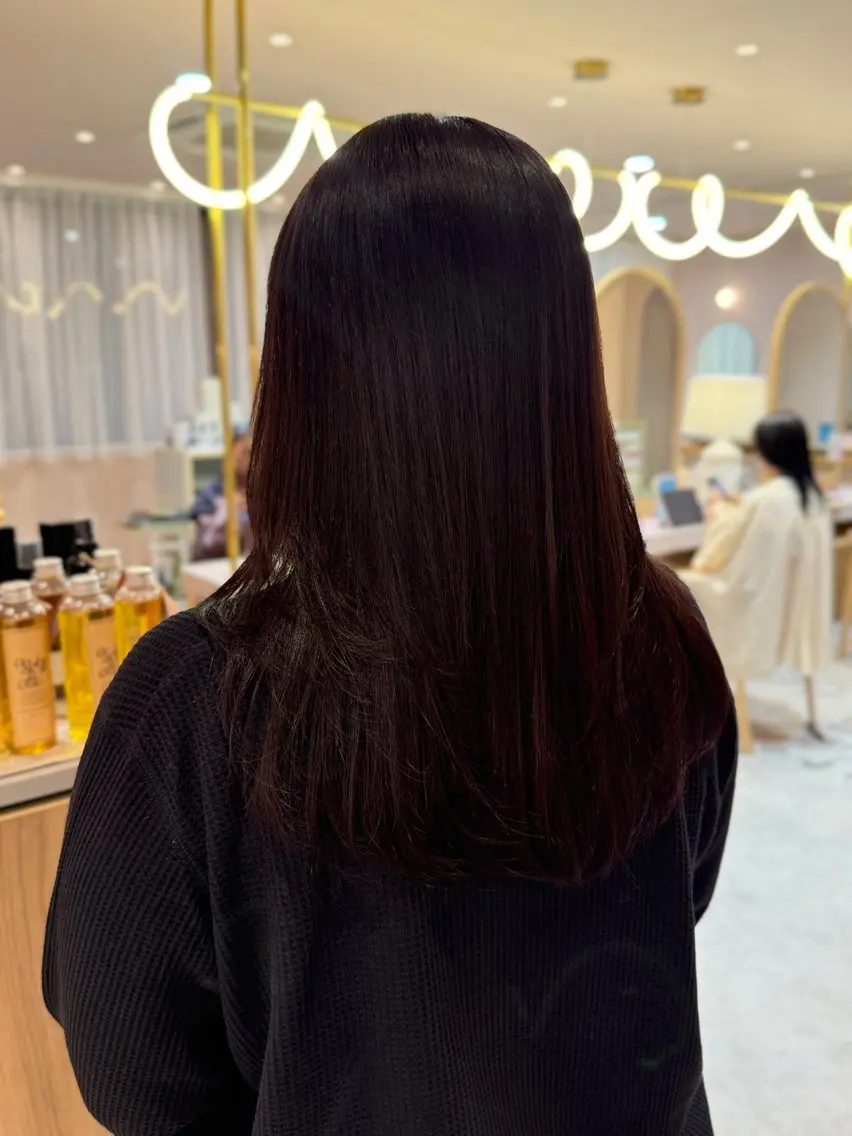 セミロング ヘアカラー merc.☘️平岩 那月のヘアスタイル