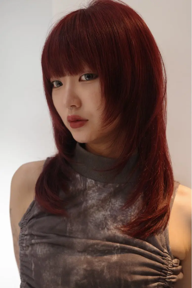 セミロング 顔まわりレイヤー ハッシュカット ハイレイヤー レイヤーカット ウルフカット カット ヘアカラー トリートメント レイヤーカット🍃 カネコのヘアスタイル