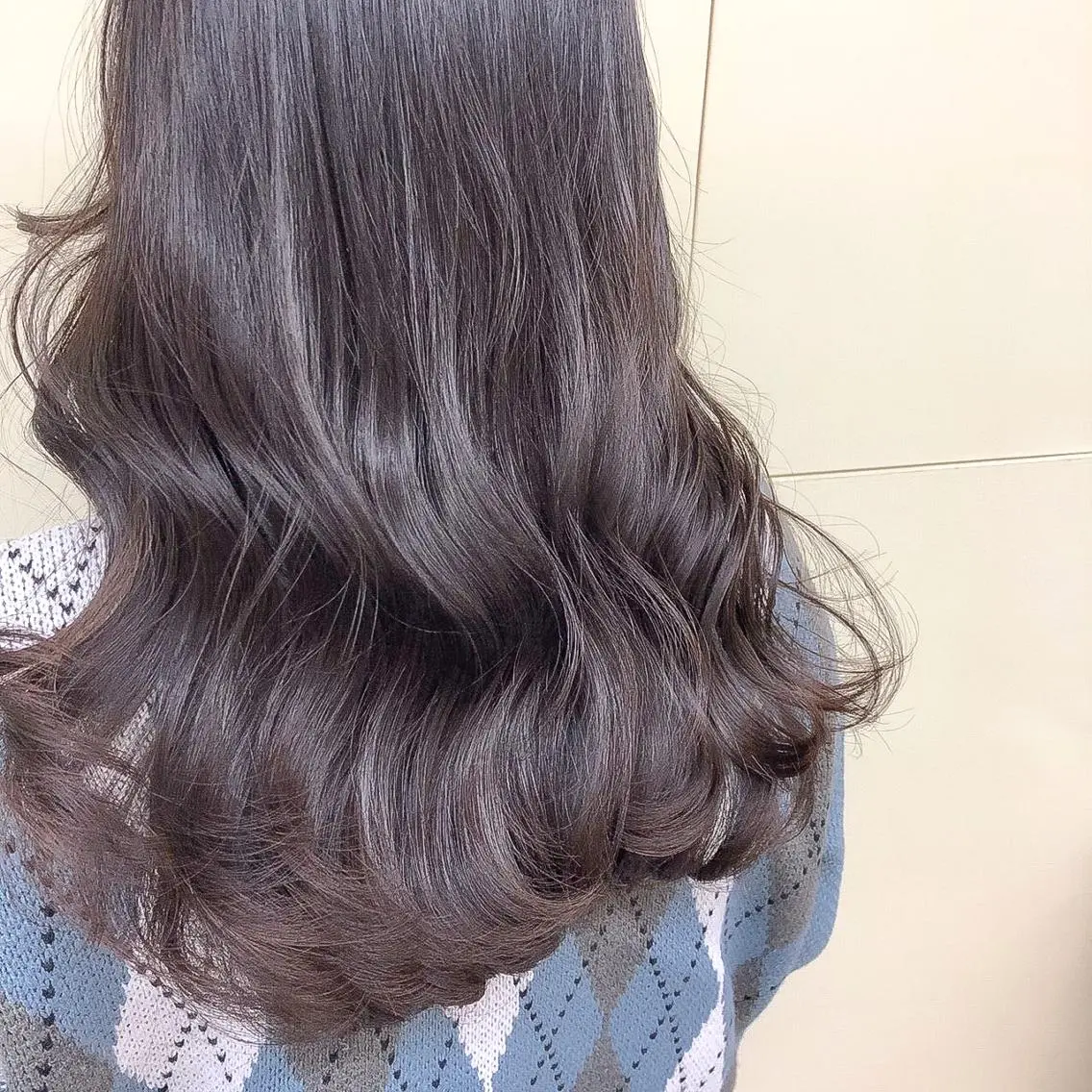 ミディアム カラー ビューティービースト 新宿のヘアスタイル