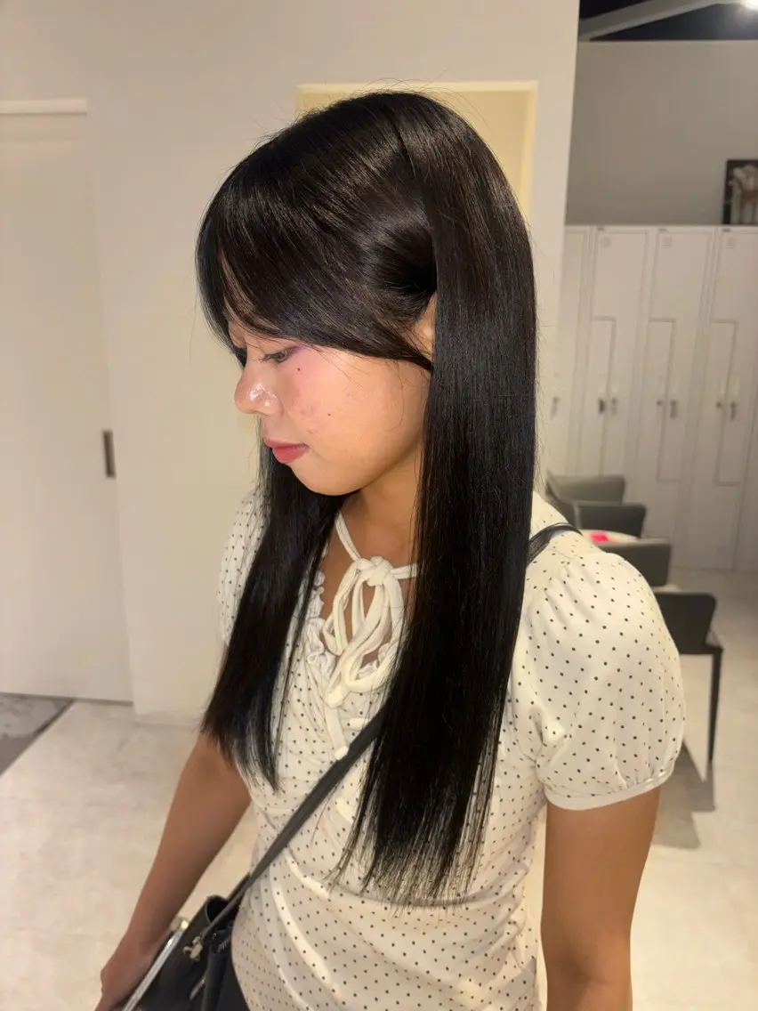 カラー 藤井 日向のヘアスタイル