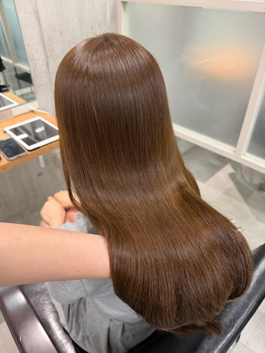 ロング カラー ヘアカラー トリートメント newi赤羽 HINATAのヘアスタイル