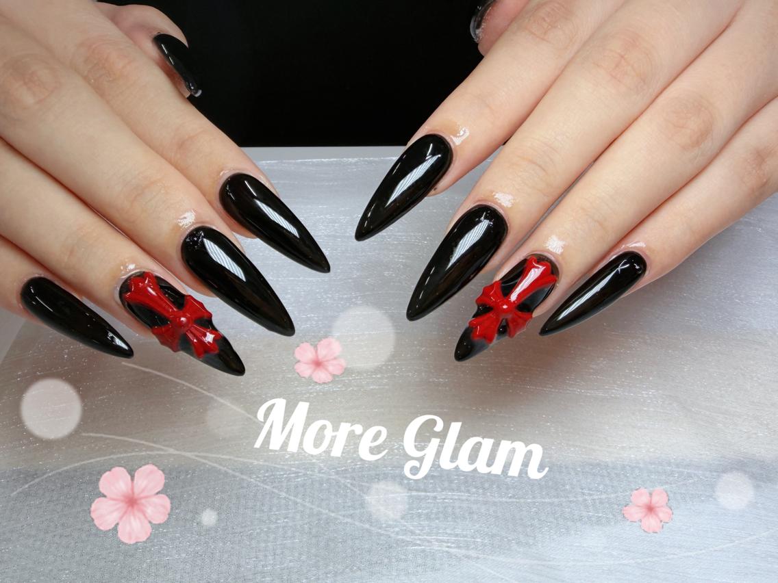 ネイル 長さ出し フットネイル フレンチネイル ジェルネイル ガラスフレンチ More Glam 池袋東口店のネイルデザイン