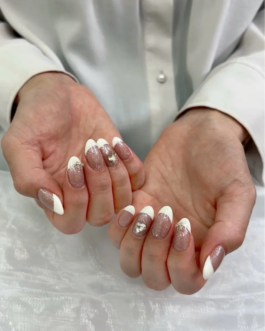 【ベースカラーあり】バーチャルフレンチ 🎀 (オフ込み)の写真