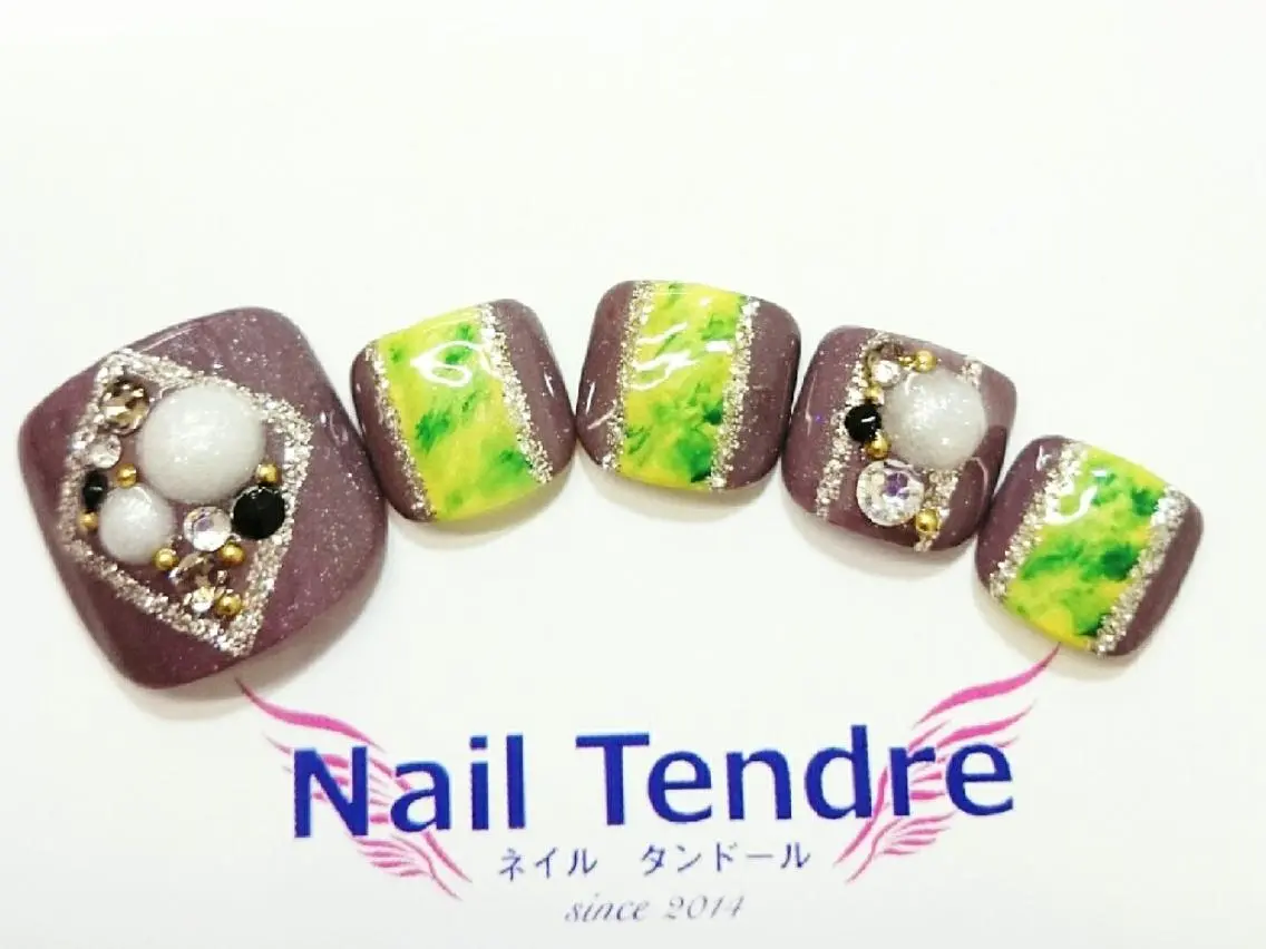 ネイル アートネイル ジェルネイル ソフトジェル ストーンネイル フットネイル Nail  Tendreのネイルデザイン