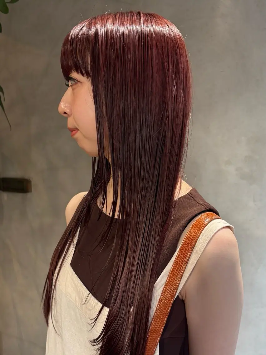 ロング カラー ヘアカラー 佐々木 蓮のヘアスタイル