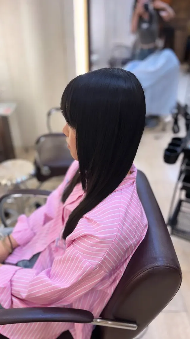 ロング 片岡 友輝のヘアスタイル