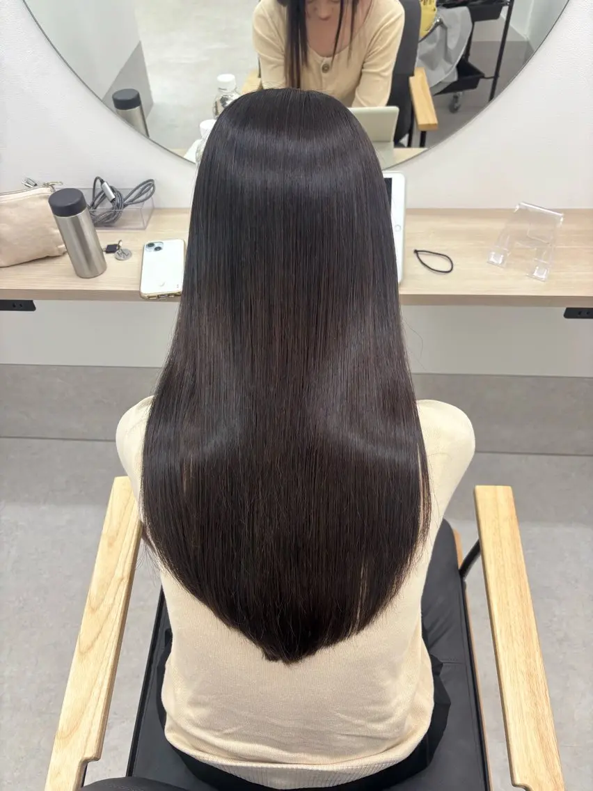 ロング 道村凜 🩶髪質改善のヘアスタイル