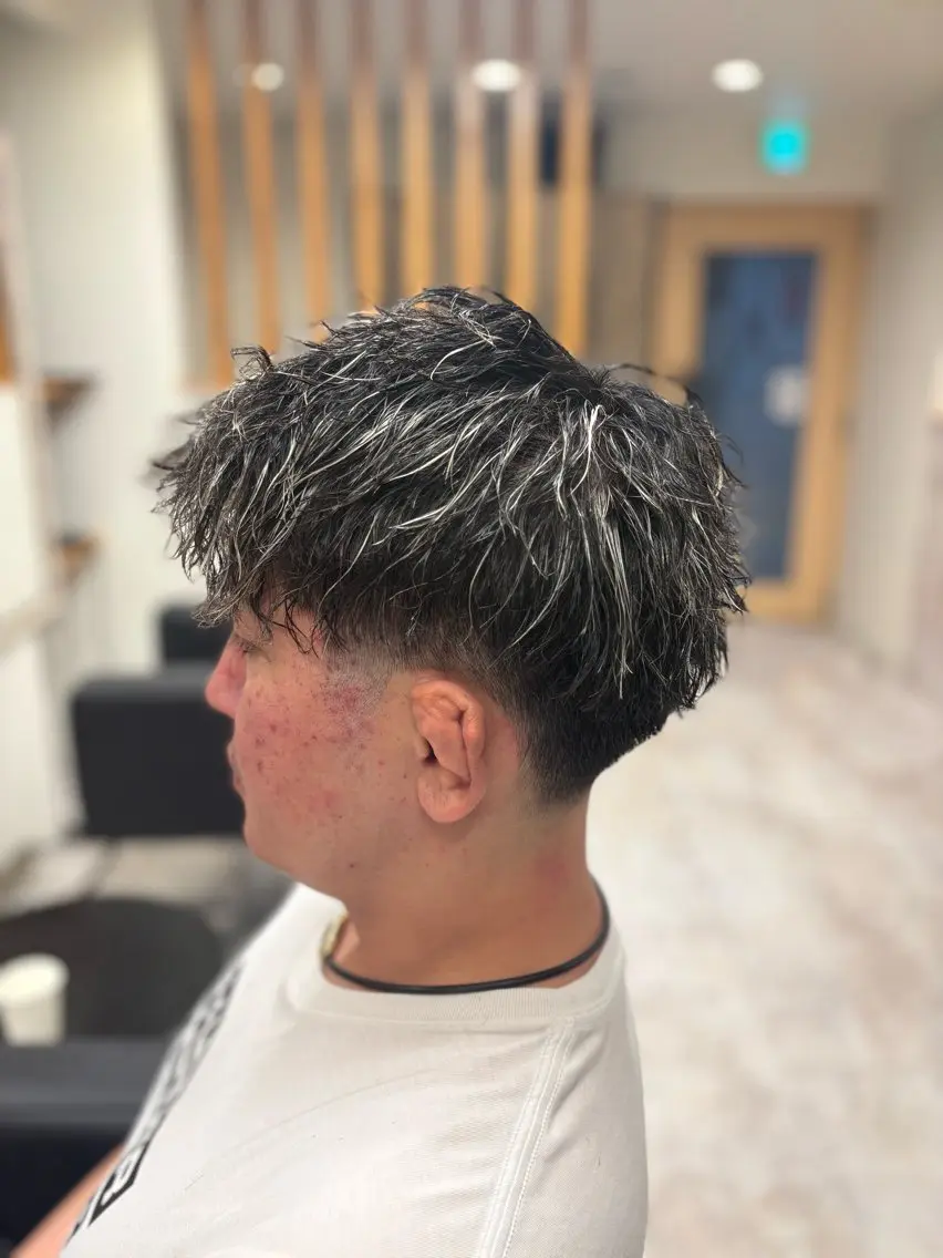パーマ メンズ カット ヘアカラー パーマ メンズサロン リョウタのヘアスタイル