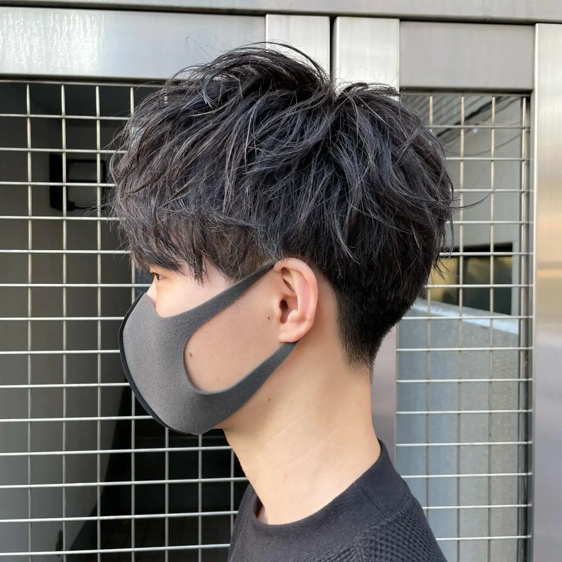 ショート カラー メンズ アイブロウ カット ヘアカラー ヘアセット 【メンズ縮毛矯正】 田中秀斗のヘアスタイル