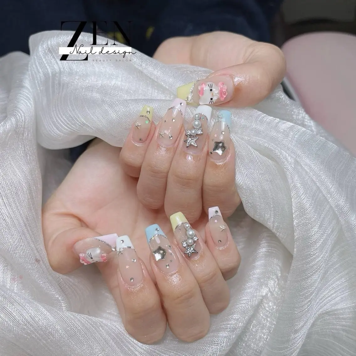 ネイル チークネイル フレンチネイル ジェルネイル 韓国ネイル マグネットネイル ハンドネイル Zen Nail Design 池袋のネイルデザイン