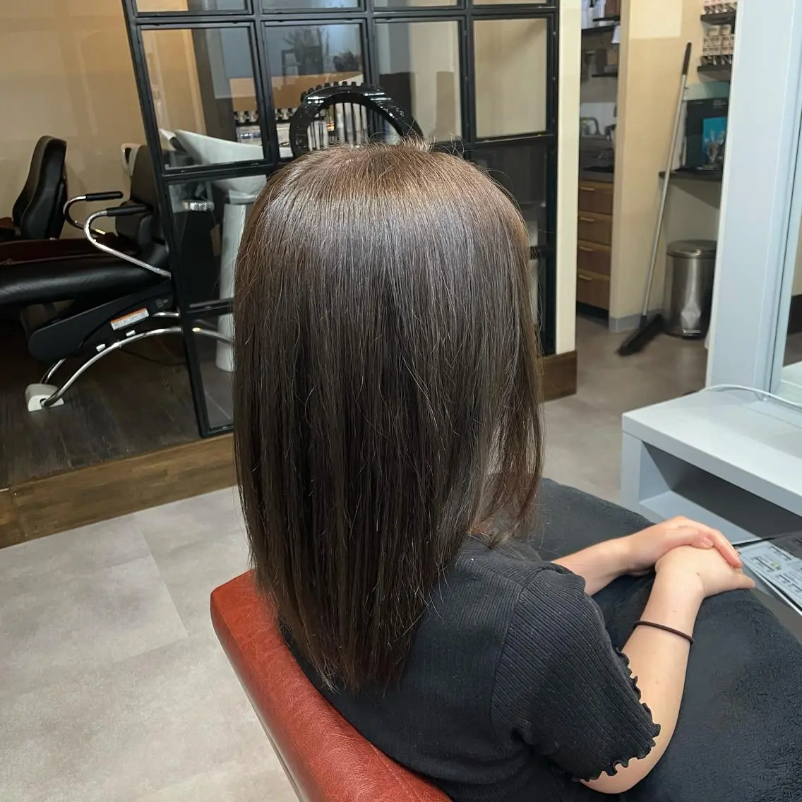 ロング カラー ベージュカラー ブラウンカラー monami 山本華菜のヘアスタイル