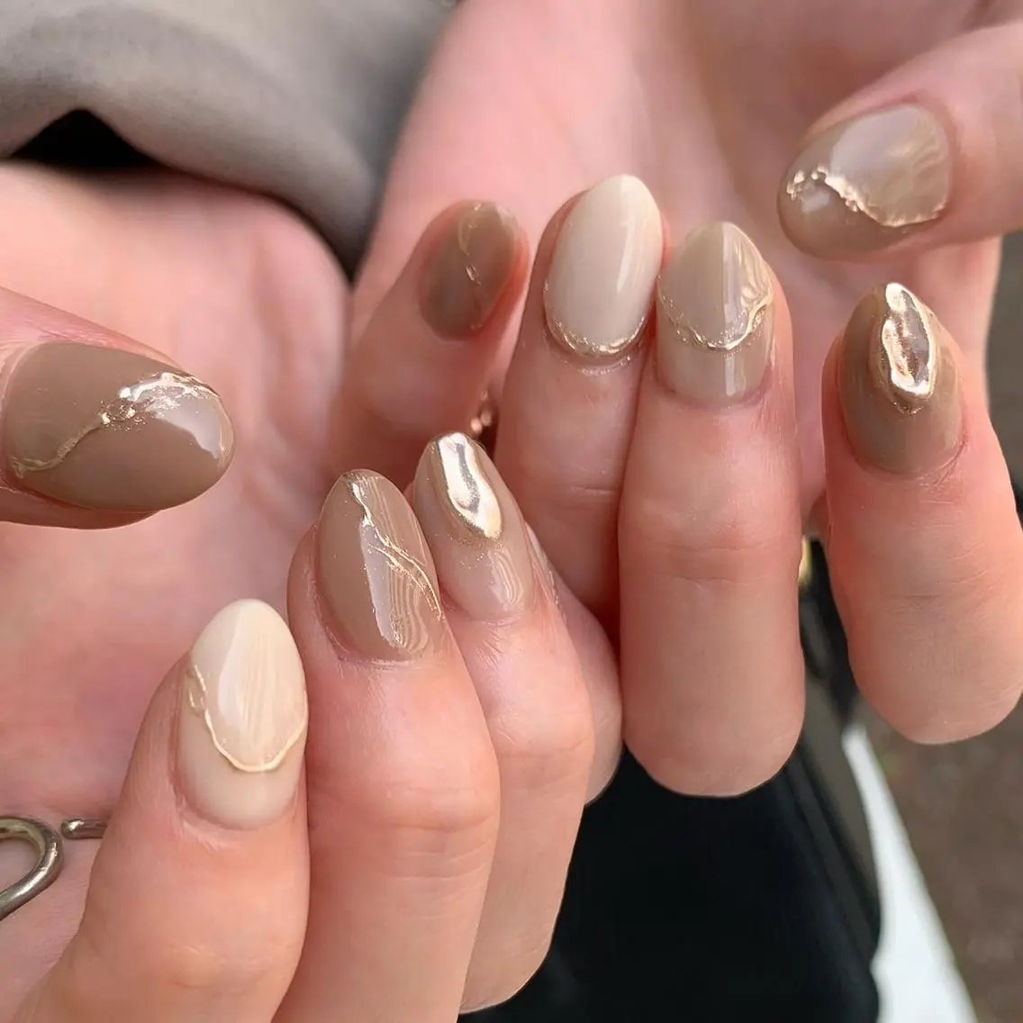 ネイル ミラーネイル 持ち込み 鈴木 まゆのネイルデザイン
