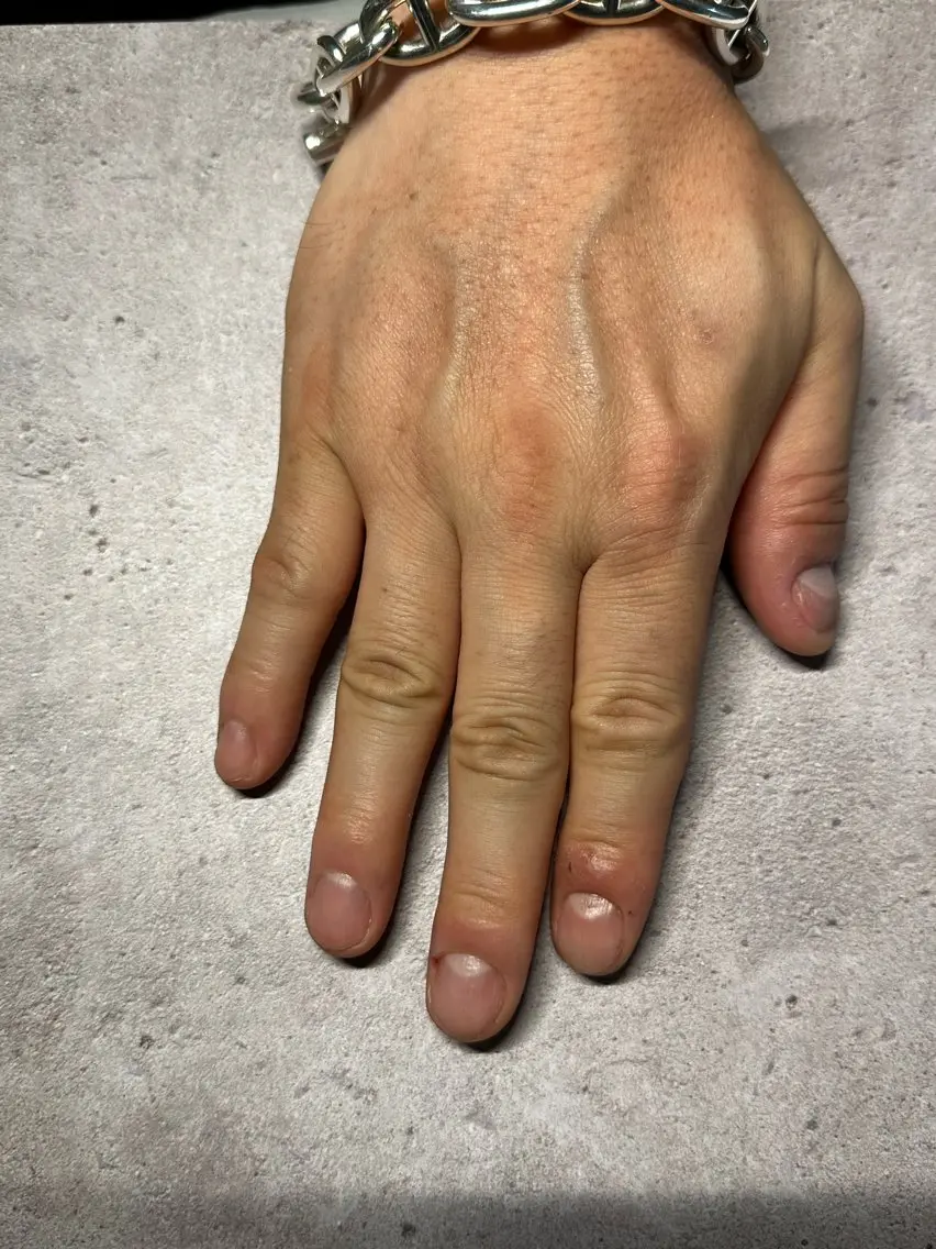 メンズ ネイル GENTY men'snailのネイルデザイン