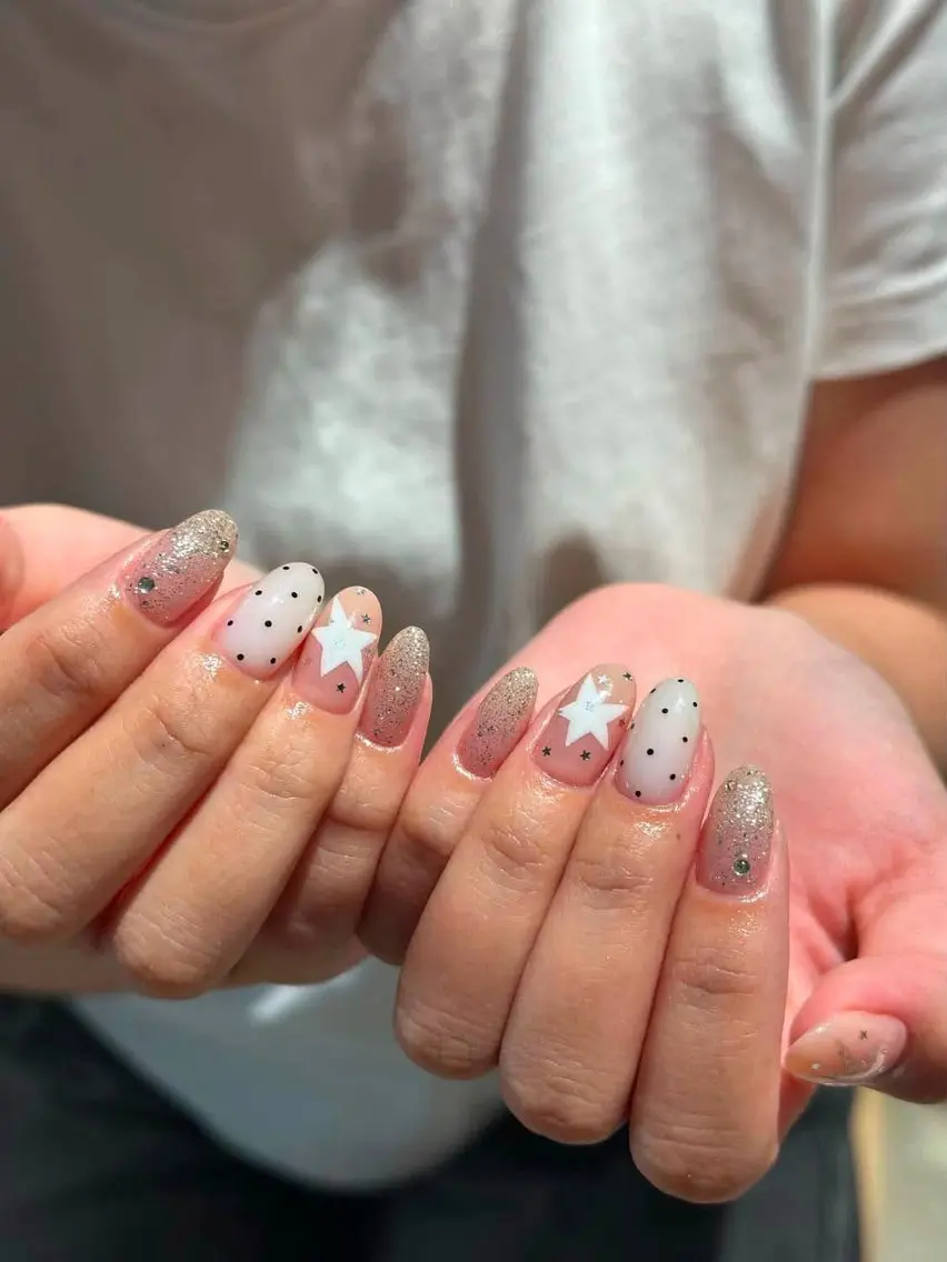 カラー パーマ ヘアアレンジ メンズ Hina chanのネイルデザイン