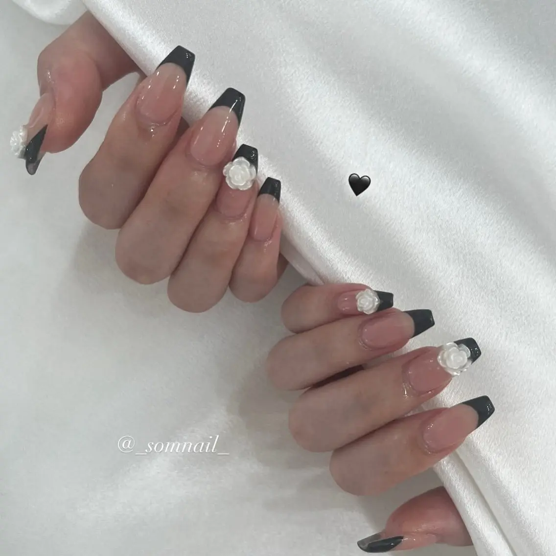 ネイル フレンチネイル ジェルネイル 韓国ネイル SOM NAILのネイルデザイン